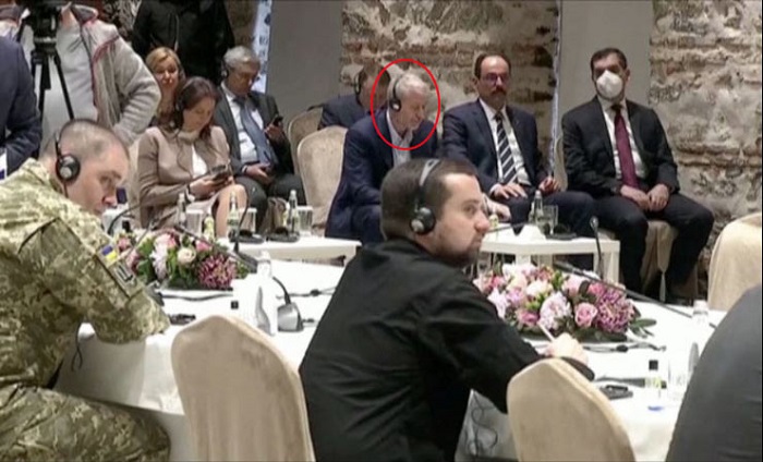 Abramovich tham gia đàm phán